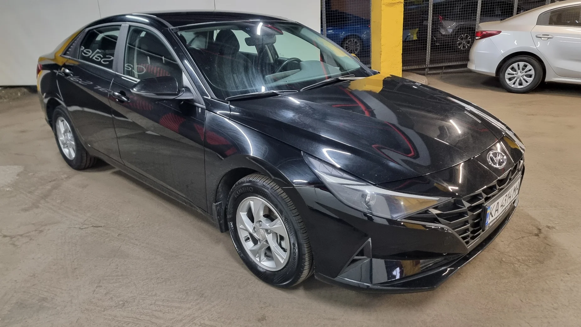 Hyundai Elantra photo